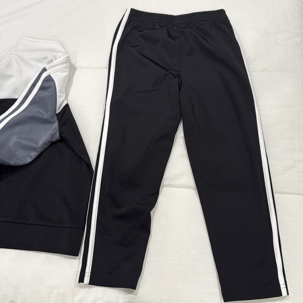 NWOT Kids' Colorblock Tricot Jacket & Pants Set - Picture 10 of 10